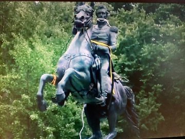  “Lock ‘Em Up!” Senator Tom Cotton Puts Mob Rioters Destroying Andrew Jackson Statue on Notice, ‘A Crime That Carries a 10-Year Sentence’