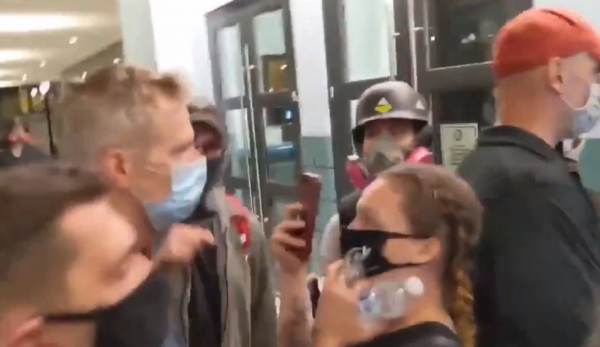  Peaceful Protest, Right? Portland Mayor Ted Wheeler and Security Detail Caught on Camera Shoving Protester Down