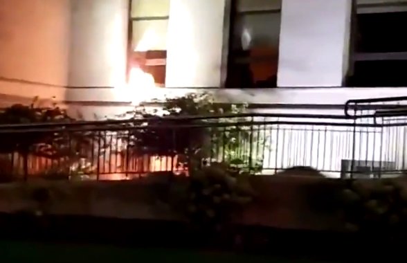  BREAKING: Wisconsin Rioters Light Kenosha County Courthouse on Fire Over Sex Offender Who Was Shot By Police