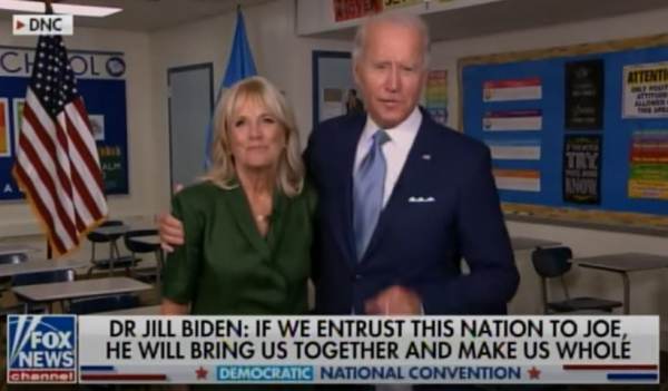  Dumpster Fire: On Night 2 of the DNC Joe Biden Hugs His Wife – Then Introduces Himself as “Joe Biden’s Husband” (Video)
