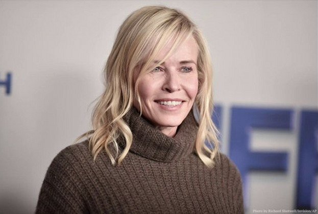  Chelsea Handler Scolds 50 Cent For Supporting Trump: “I Had To Remind Him That He Was A Black Person” (VIDEO)