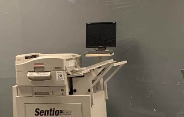  Local Republican Party Publishes Photos of Ballot Printers and Voting Machines Left Unattended In Maricopa