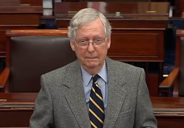  Mitch McConnell Proposes Postponing Impeachment Trial Until February to Keep Trump Under His Thumb