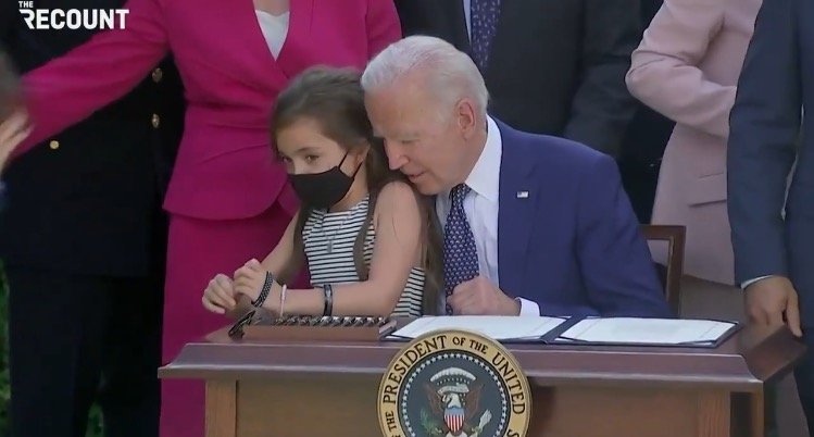  Joe Biden Grabs Little Girl, Whispers in Her Ear During Bill Signing at White House (VIDEO)