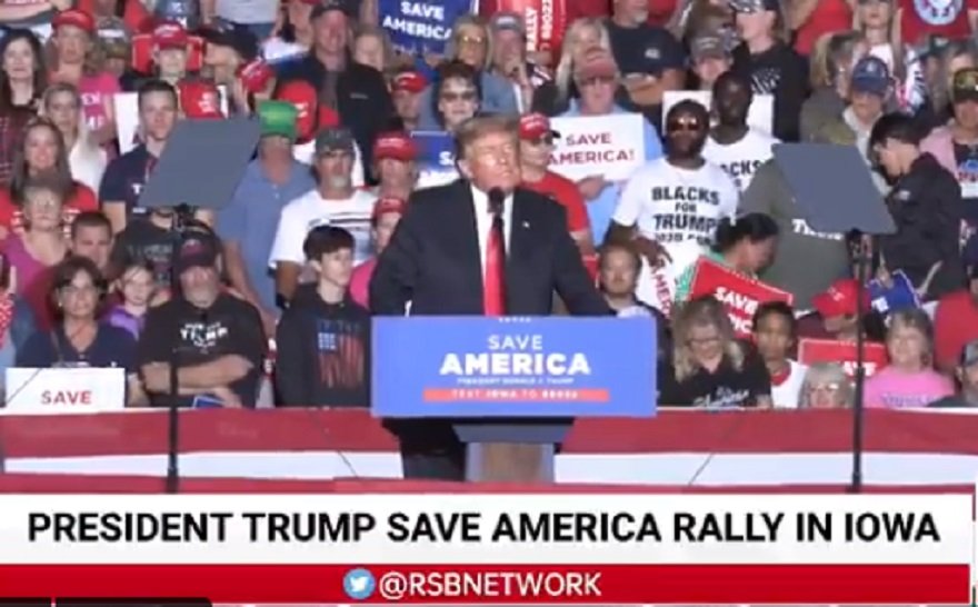  WATCH: Trump Rips Rep. Ilhan Omar at Iowa Rally for Marrying Her Brother