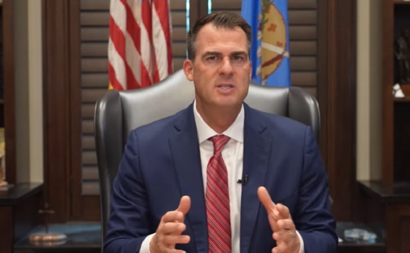  WATCH: Oklahoma Governor Stands Against Biden’s Vaccine Mandates, Says Shots Are a ‘Personal Choice’