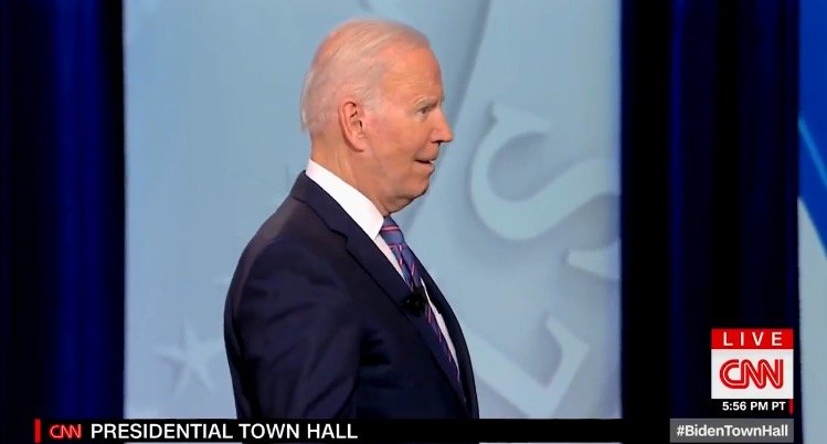  Joe Biden Slack-Jawed as He Confuses Black Congressman with Black Mayor During CNN Town Hall (VIDEO)