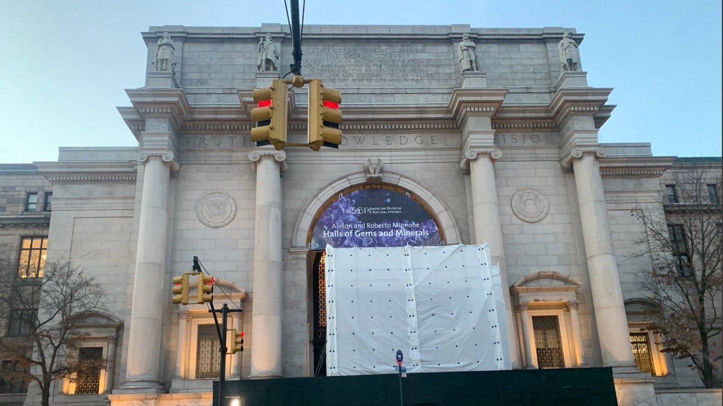  Historic Teddy Roosevelt Statue Is Officially Removed From NYC’s Central Park – Has Been Stationed Outside World-Famous American Museum of Natural History Since 1940