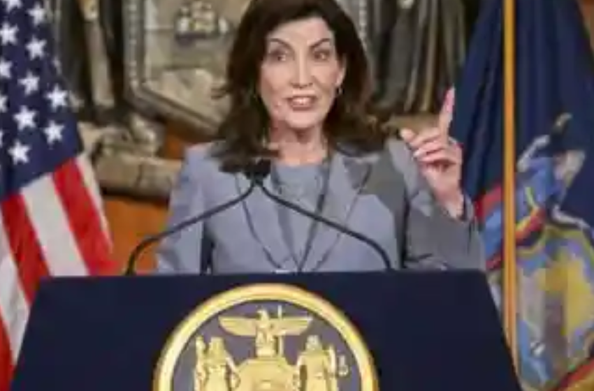  Kickback Kathy Hochul Had Shady Meeting With a Billionaire Donor Bailed Out