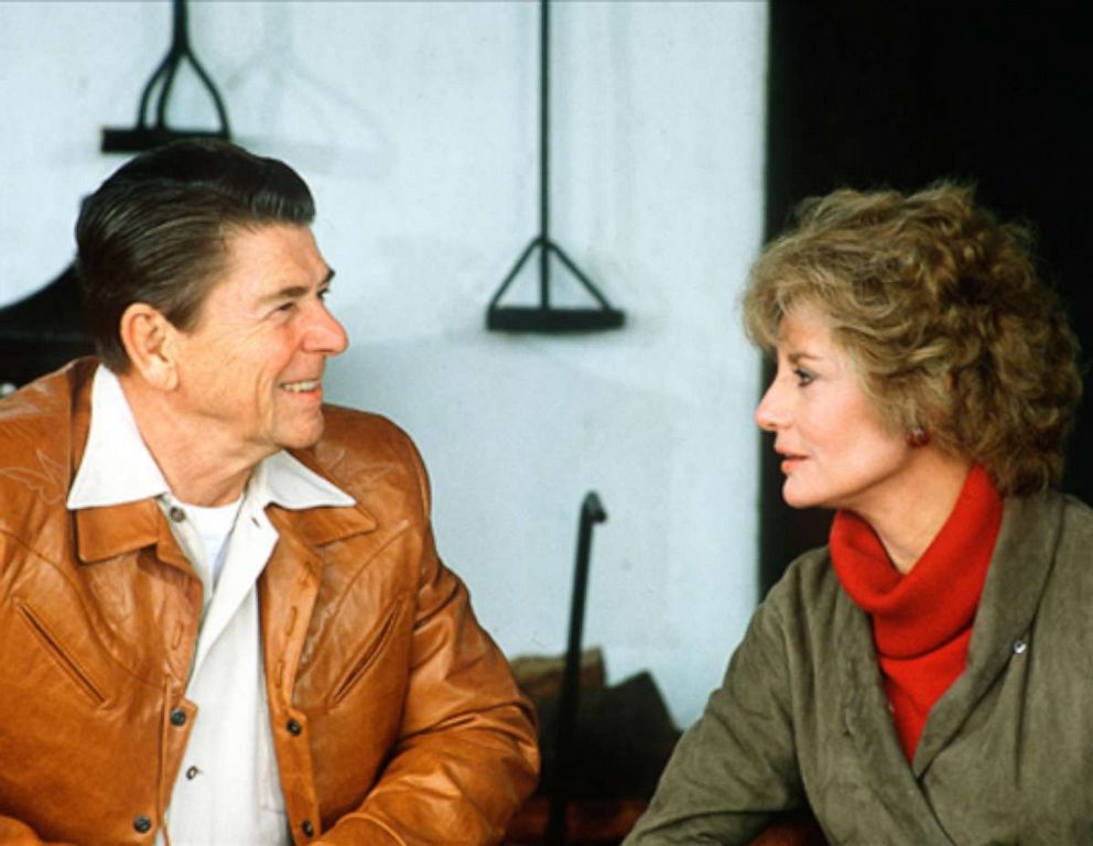 PHOTO: Barbara Walters interviews former President Ronald Reagan for ABC News' 