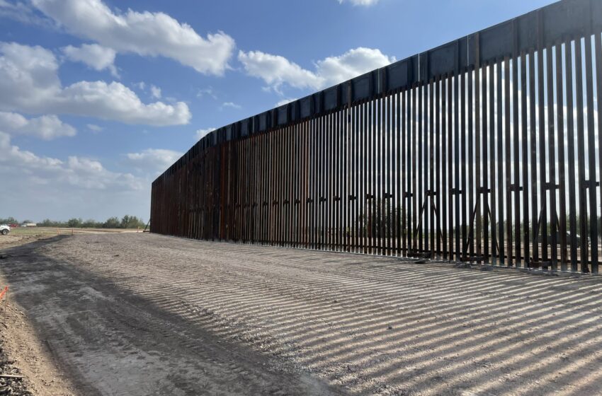 Texas to Resume Construction of Border Wall Initiated by President Trump After Reaching Deals with Private Land Owners