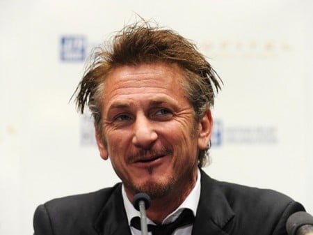  Actor Sean Penn Says Being Unvaccinated Is A Criminal Offense
