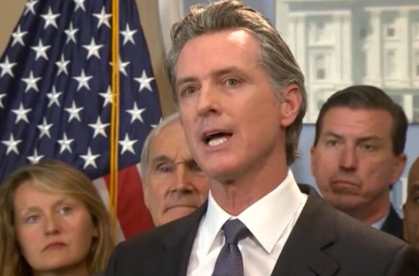 JUST IN: Gavin Newsom Found – Took “Personal Trip” to Sunny Baja California, Mexico While Snowed-In Californians Are Freezing to Death