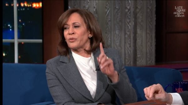 Haughty Kamala Harris Wags Her Finger as She Lectures Ron DeSantis on Ukraine: “If You Really Understand the Issues, You Probably Would Not Make Statements Like That”