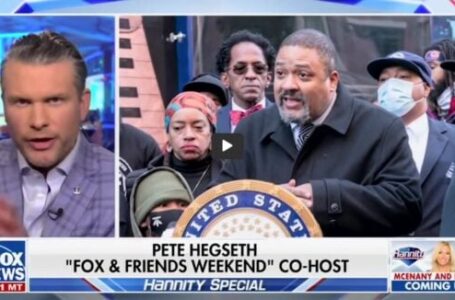 “It Felt Like a Jeb Bush sort of Scott Walker Cheap Shot” – Pete Hegseth ON FIRE: Blasts Ron DeSantis Over His Swipe Against Trump (VIDEO)