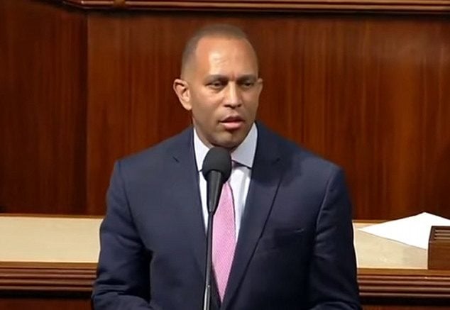  House Minority Leader Hakeem Jeffries Says Men in Women’s Sports is an Issue ‘That Doesn’t Exist’ (VIDEO)