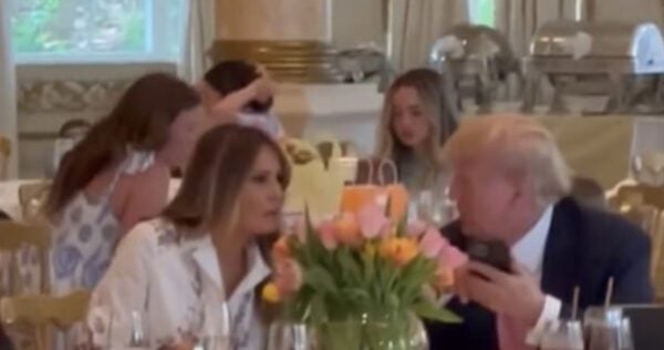  Beautiful Melania Trump Enjoys Easter Brunch at Mar-a-Lago with her Husband Donald Trump