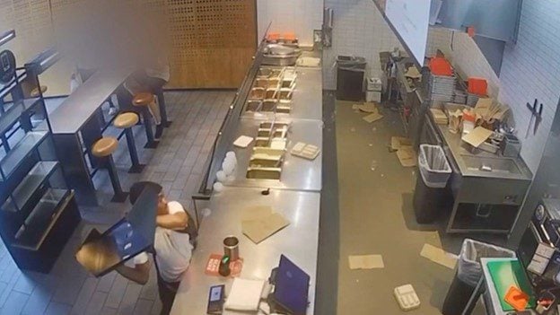  WATCH: DC Man Goes on a Violent Rampage Inside a Chipotle and Throws Multiple Items at Employee – Man Was Triggered by the Employee’s Reaction to Him Trying to Steal Taco Ingredients