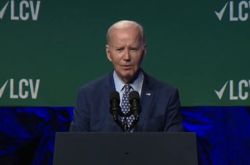  “Build Back Biden” – Audience Laughs at Joe Biden as He Malfunctions in Real Time (VIDEO)