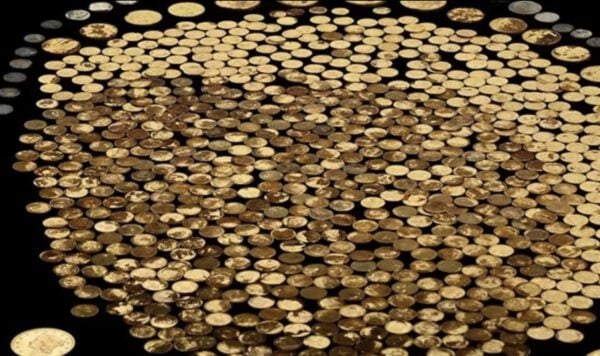  Man Finds $2 Million Worth of Gold Coins Buried in Kentucky Field
