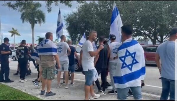  Street Fight Breaks Out After Pro-Hamas Thugs Attempt to Disrupt Pro-Israel Rally in Florida (VIDEO)