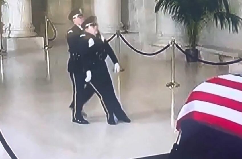  Honor Guard Collapses in Front of Casket of Justice Sandra Day O’Connor (VIDEO)