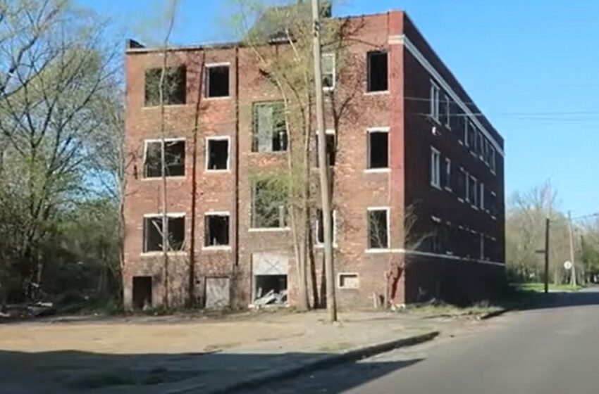  Study Predicts Thousands of U.S. Cities Will be ‘Ghost Towns’ by the Year 2100